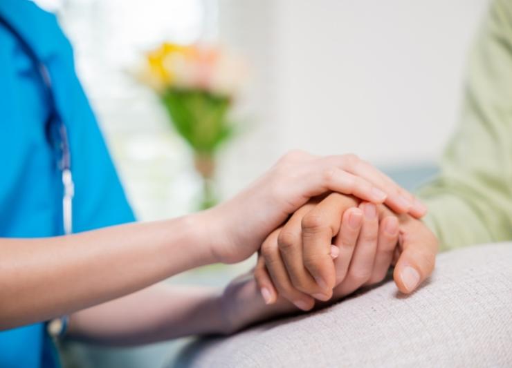 Peritonitis patient seek medical care